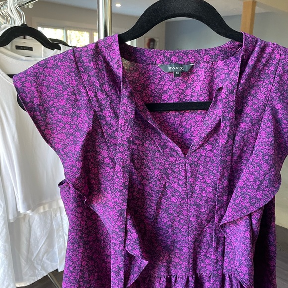 RW&CO Blouse - Picture 2 of 2